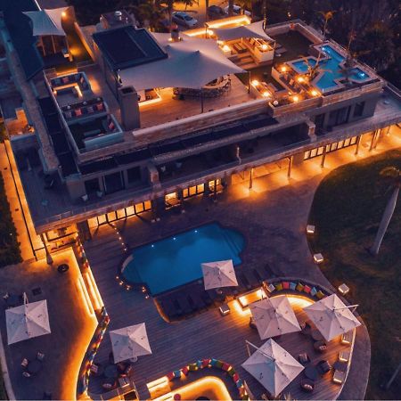 Sky Villa Boutique Hotel By Raw Africa Collection Plettenberg Bay Bagian luar foto Aerial view of the hotel